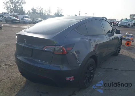 2023 Tesla Model Y Awd/Long Range Dual Motor All-Wheel Drive из США, поврежденный, VIN 7SAYGDEE7PA196038